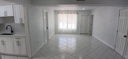 6332 Garfield St in Hollywood, FL - Building Photo - Building Photo