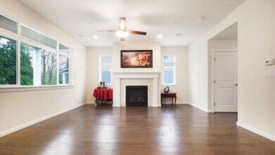 18027 3rd Dr SE in Bothell, WA - Building Photo - Building Photo