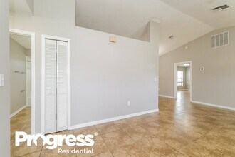 637 Baldwin Dr in Kissimmee, FL - Building Photo - Building Photo