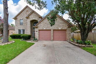15622 Valley Creek Dr in Houston, TX - Building Photo - Building Photo