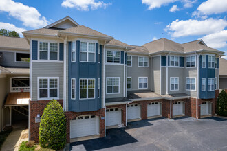 Wakefield Glen in Raleigh, NC - Foto de edificio - Building Photo