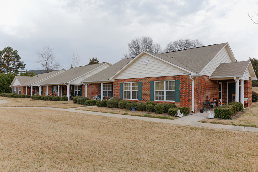 Bailey Springs in Lincolnton, NC - Building Photo