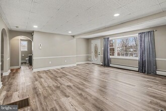 5885 Avis Ln in Harrisburg, PA - Building Photo - Building Photo