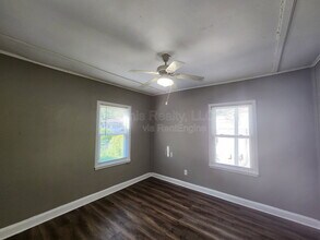 261 Victory Dr SE in Marietta, GA - Building Photo - Building Photo