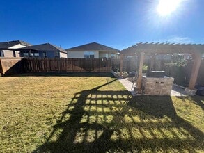 528 Elm Green St in Hutto, TX - Building Photo - Building Photo