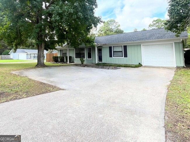 property at 317 Lake View Dr
