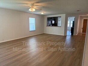 1314 Red Barn Run in Schertz, TX - Building Photo - Building Photo