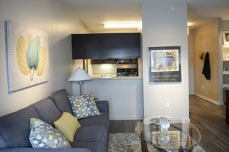 Upland Green - Phase II in Ann Arbor, MI - Foto de edificio - Interior Photo