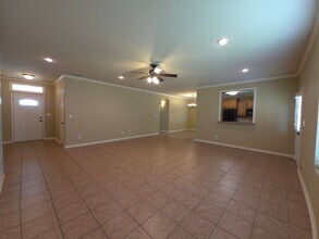 800 Jaxon Dr in Whitehouse, TX - Building Photo - Building Photo
