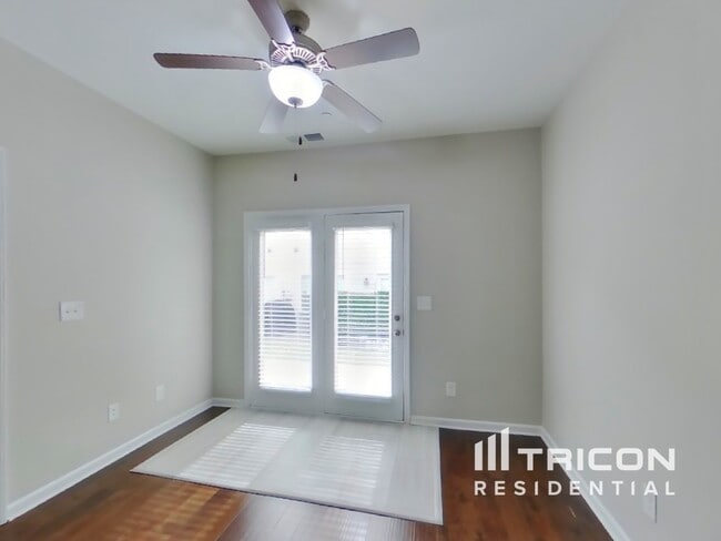 311 Woodfern Ct in Mount Juliet, TN - Foto de edificio - Building Photo