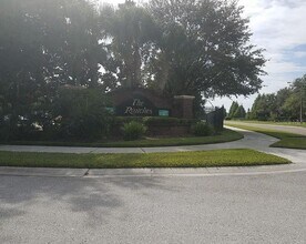 5137 Prairie View Way in Wesley Chapel, FL - Building Photo - Building Photo