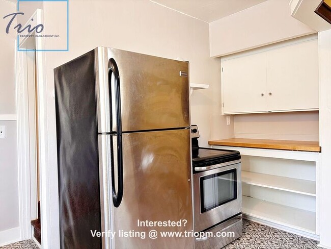 1980 W 12th Ave in Eugene, OR - Building Photo - Building Photo