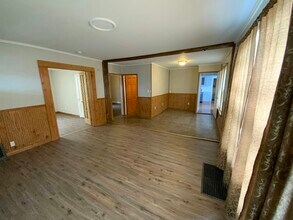 43 Southbound Gratiot Ave in Mount Clemens, MI - Foto de edificio - Building Photo