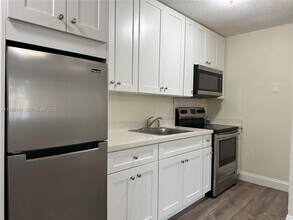 5901 NE 18th Ave in Fort Lauderdale, FL - Building Photo - Building Photo