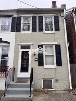 116 W 4th St in Frederick, MD - Building Photo