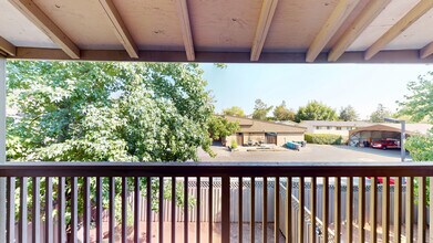 16914 Sonoma Hwy in Sonoma, CA - Building Photo - Building Photo