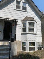 3278 W Wabansia Ave, Unit 2 in Chicago, IL - Building Photo