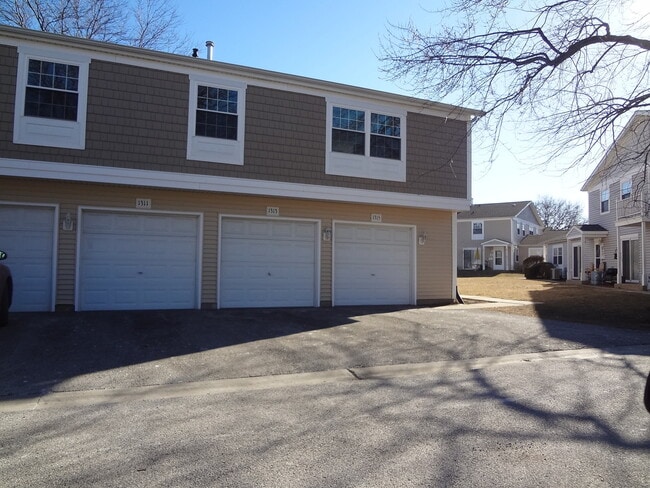 property at 1315 Exeter Ct
