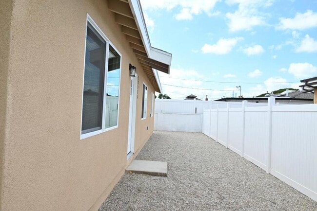 property at 18216 Yukon Ave