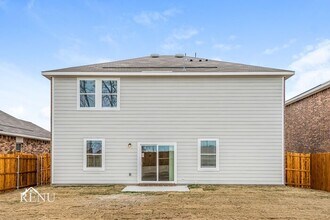 506 London Dr in Lavon, TX - Building Photo - Building Photo