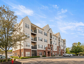 The Apartments at Aberdeen Station in Aberdeen, NJ - Building Photo - Building Photo