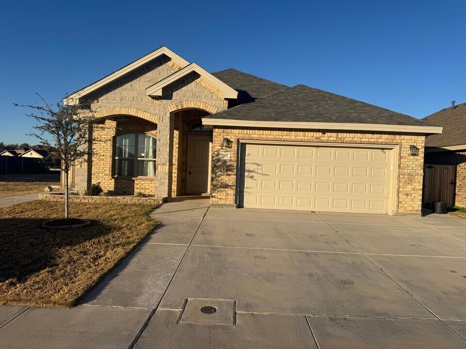 5209 Lamont Ave in Odessa, TX - Building Photo