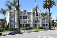 433 N Doheny Dr in Beverly Hills, CA - Foto de edificio - Building Photo