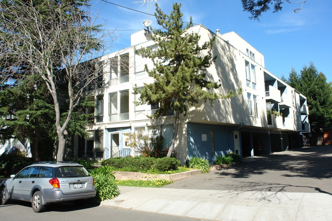 1835 Delaware St in Berkeley, CA - Foto de edificio