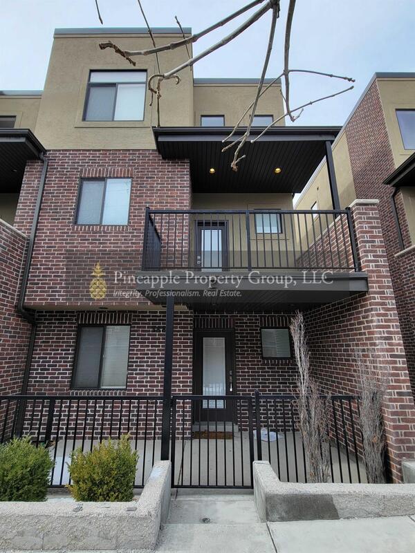 property at 3883 Komenda Ct