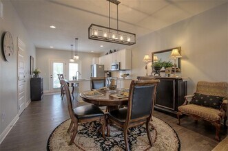 15753 Foster in Overland Park, KS - Building Photo - Building Photo