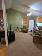 181 McKeagney Rd in Milton, NH - Foto de edificio - Building Photo