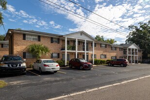 5985 Windsor Forest Dr in Jacksonville, FL - Building Photo