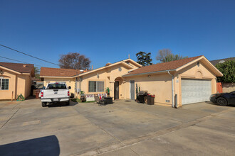 11415 Fairview St in El Monte, CA - Building Photo - Building Photo