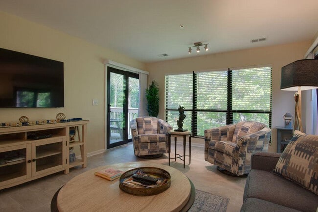 10 Dune House Ln