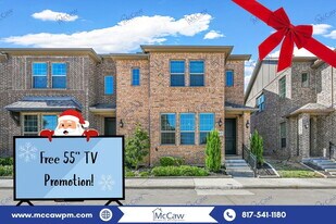 807 Ponds Edge Ln in Euless, TX - Building Photo