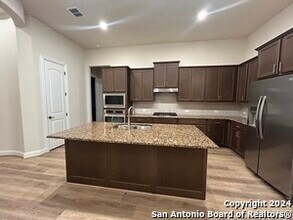 2052 Stephanie Ave in Canyon Lake, TX - Building Photo - Building Photo