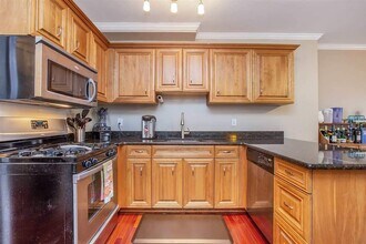 137 Park Ave in Hoboken, NJ - Building Photo - Building Photo