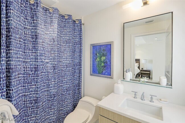 property at 270 5th Ave S