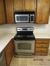5365 Arnica Way in Santa Rosa, CA - Building Photo - Building Photo