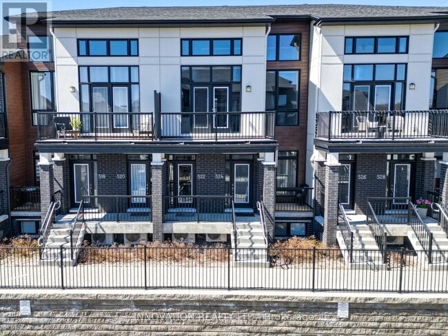 522-522 Crescendo Private