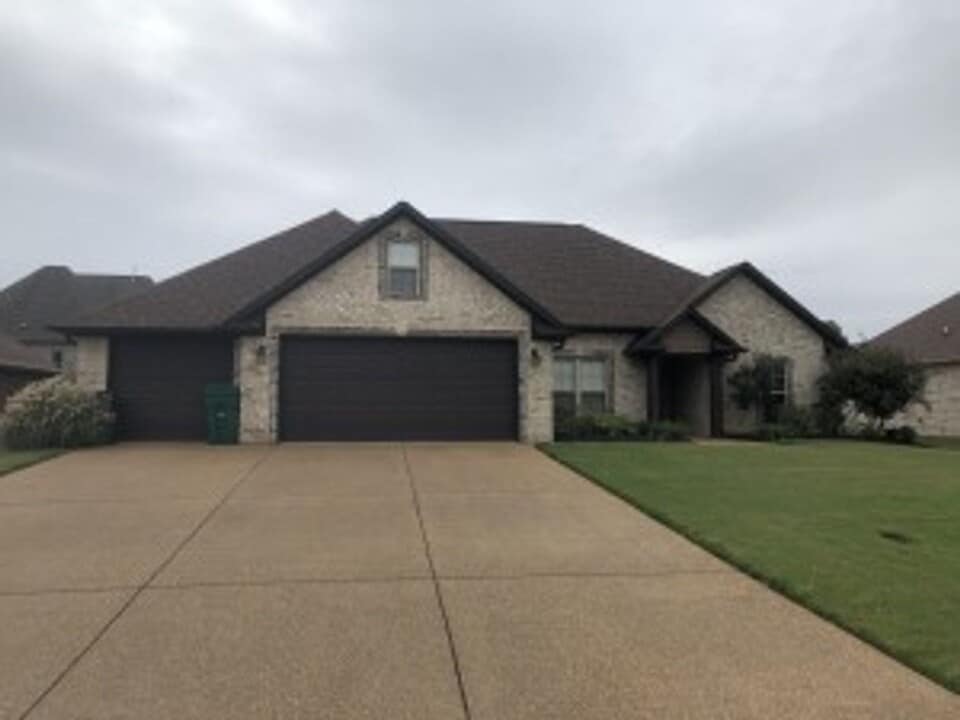 198 Shadow Creek Ln in Medina, TN - Building Photo