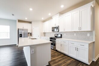 5841 Hackberry Ln in Braselton, GA - Building Photo - Building Photo