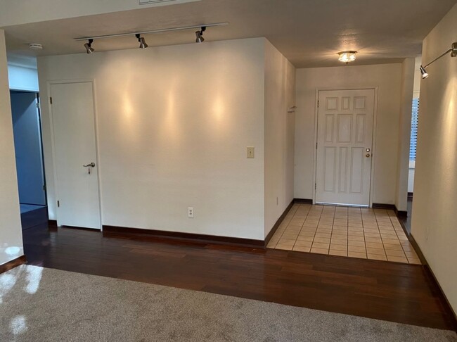 3801 Spring Oak Dr in Modesto, CA - Building Photo - Building Photo