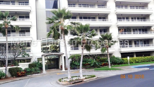 1 Keahole Pl-Unit -1512 in Honolulu, HI - Building Photo - Building Photo
