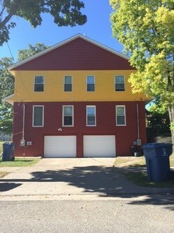 401 SE 7th Ave in Minneapolis, MN - Building Photo