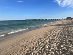 303 N Lakeside Dr in Lake Worth Beach, FL - Building Photo - Building Photo