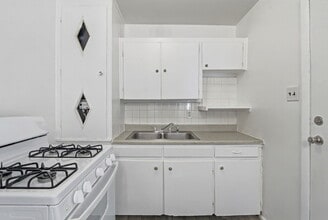 3912 Kemp Ave in El Paso, TX - Building Photo - Building Photo