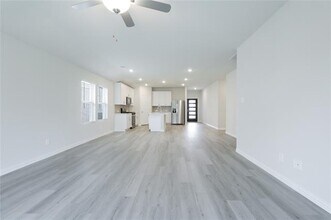 3406 Pat Mayse Dr in Farmersville, TX - Building Photo - Building Photo