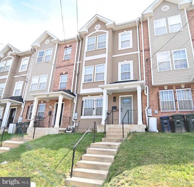 5129 D St SE in Washington, DC - Building Photo - Building Photo