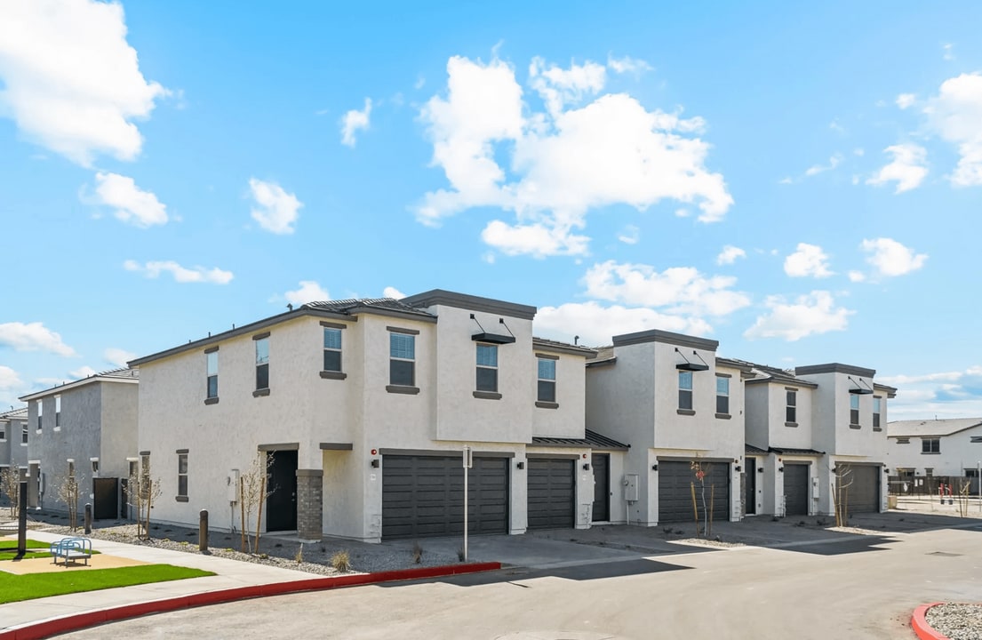 Avalon Townhomes in Avondale, AZ - Foto de edificio